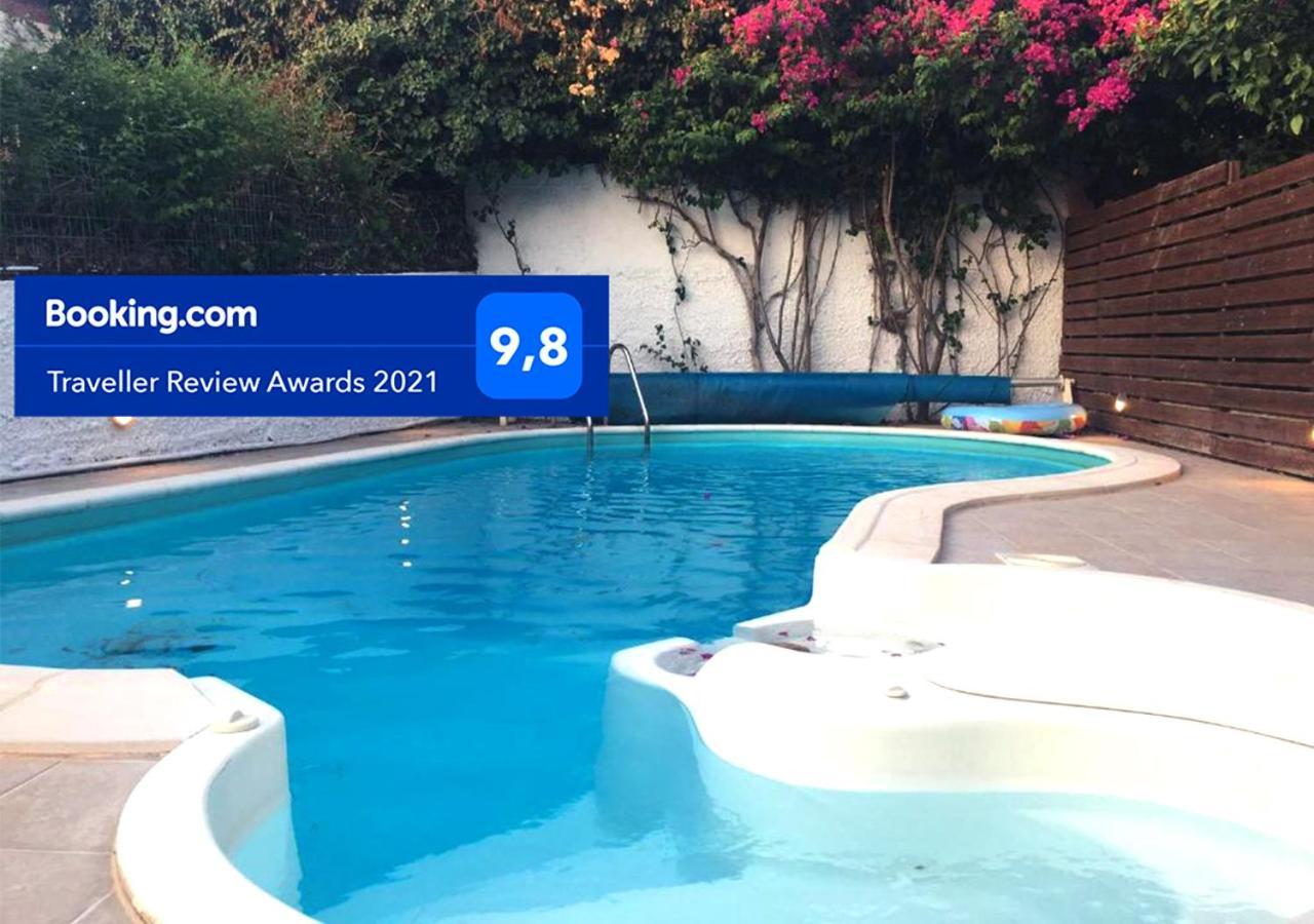 Villa Christina With Private Pool In Saronida, Near Stunning Beaches, Athens Airport & Sounio Екстериор снимка